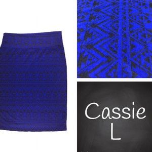 NWT LuLaRoe Cassie Pencil Skirt, L